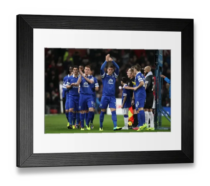 Framed Print : Everton's Ross Barkley Salutes Fans: Manchester United 0-1 Everton (Old Trafford, December 4, 2013) Framed Print : Everton's Ross Barkley Salutes Fans: Manchester United 0-1 Everton (Old Trafford, December 4, 2013)