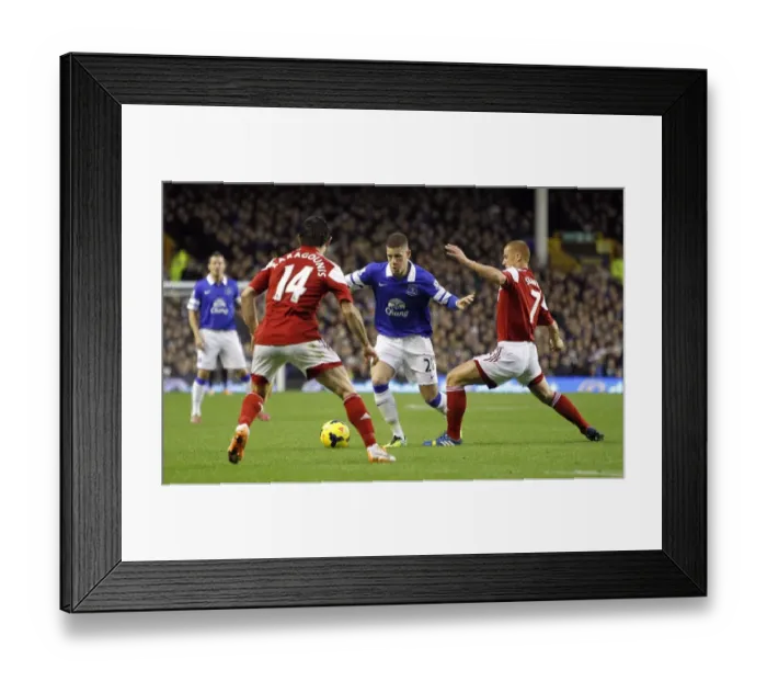 Framed Print : Ross Barkley's Determined Clash with Fulham Defenders in Everton's 4-1 Premier League Triumph at Goodison Park (Dec 14, 2013) Framed Print : Ross Barkley's Determined Clash with Fulham Defenders in Everton's 4-1 Premier League Triumph at Goodison Park (Dec 14, 2013)
