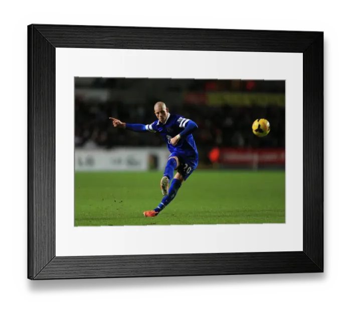 Framed Print : Ross Barkley Scores Everton's Second Goal Against Swansea City (December 22, 2013) Framed Print : Ross Barkley Scores Everton's Second Goal Against Swansea City (December 22, 2013)