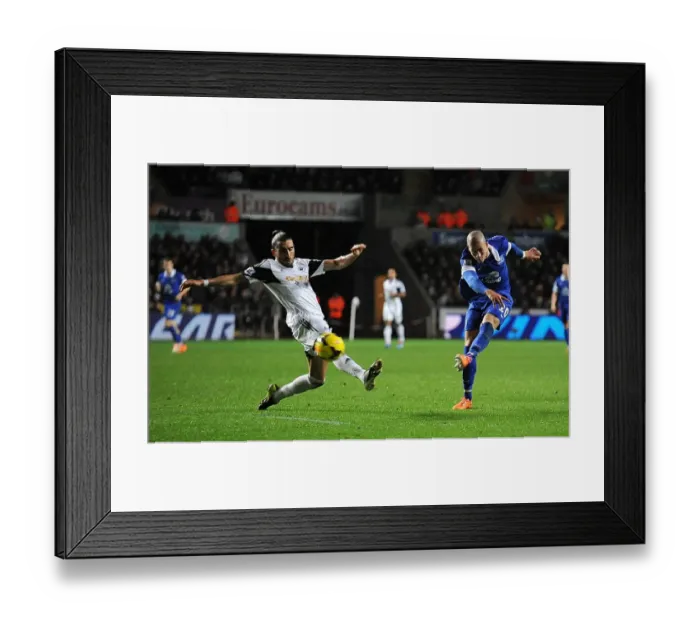 Framed Print : Everton's Ross Barkley Shines: Swansea City 1-2 Everton (Premier League, December 22, 2013 - Liberty Stadium) Framed Print : Everton's Ross Barkley Shines: Swansea City 1-2 Everton (Premier League, December 22, 2013 - Liberty Stadium)