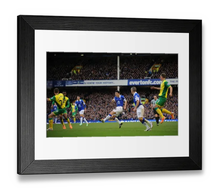Framed Print : Gareth Barry Scores the Opener: Everton 2-0 Norwich City (BPL, Goodison Park, Jan 11, 2014)