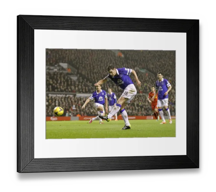 Framed Print : Gareth Barry Rallies Everton Amidst Liverpool Rivalry: Anfield Showdown (Premier League, January 2014)
