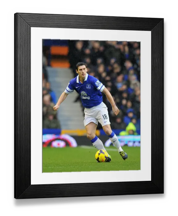 Framed Print : Gareth Barry's Leadership: Everton's 2-1 Victory Over Aston Villa (01-02-2014, Barclays Premier League, Goodison Park)