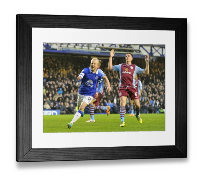 Framed Print : Naismith Stunner: Everton's Opening Goal vs. Aston Villa (01-02-2014) Framed Print : Naismith Stunner: Everton's Opening Goal vs. Aston Villa (01-02-2014)