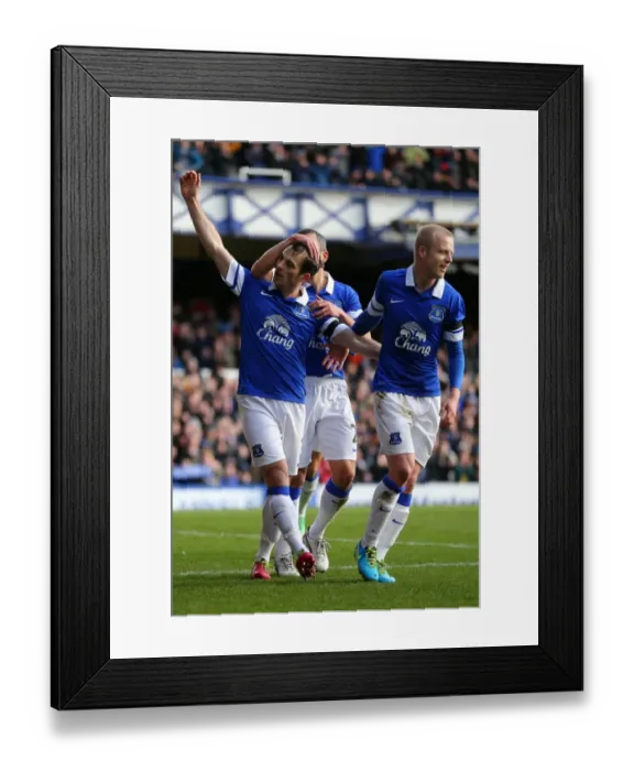 Framed Print : Everton's Baines and Naismith: Unstoppable Duo Celebrates FA Cup Goal vs Swansea City (Everton 3-1) Framed Print : Everton's Baines and Naismith: Unstoppable Duo Celebrates FA Cup Goal vs Swansea City (Everton 3-1)