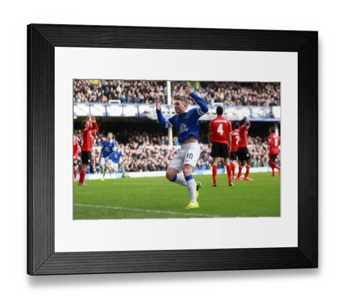 Framed Print : Deulofeu's Historic Goal: Everton's First vs. Cardiff City (15-03-2014) Framed Print : Deulofeu's Historic Goal: Everton's First vs. Cardiff City (15-03-2014)