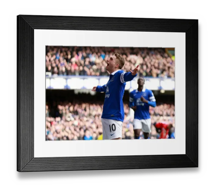 Framed Print : Deulofeu's Historic Goal: Everton's First against Cardiff City (15-03-2014) Framed Print : Deulofeu's Historic Goal: Everton's First against Cardiff City (15-03-2014)