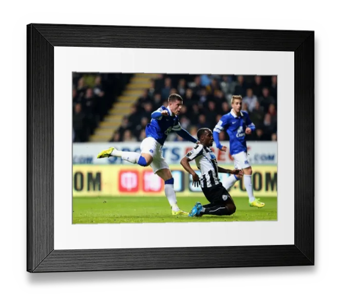 Framed Print : Ross Barkley's Stunner: Everton's Opening Goal in 3-0 Triumph Over Newcastle United (Barclays Premier League, March 25, 2014) Framed Print : Ross Barkley's Stunner: Everton's Opening Goal in 3-0 Triumph Over Newcastle United (Barclays Premier League, March 25, 2014)