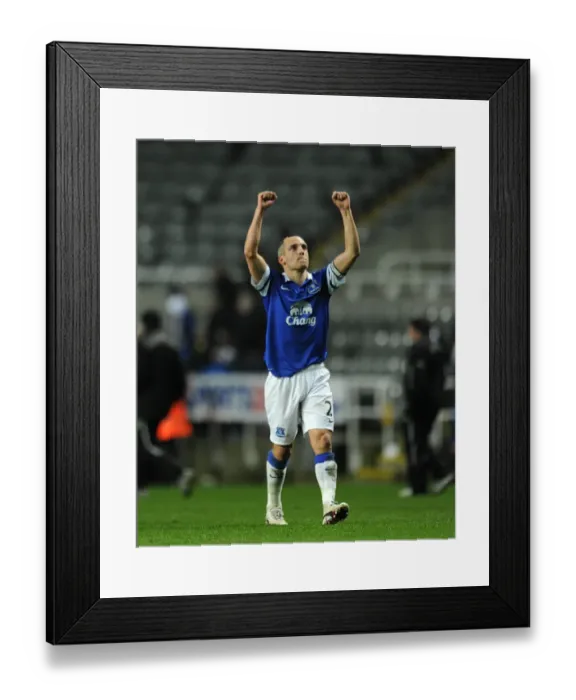 Framed Print : Leon Osman's Triumph: Everton's 3-0 Victory Over Newcastle United (Barclays Premier League, St. James Park, 25-03-2014) Framed Print : Leon Osman's Triumph: Everton's 3-0 Victory Over Newcastle United (Barclays Premier League, St. James Park, 25-03-2014)