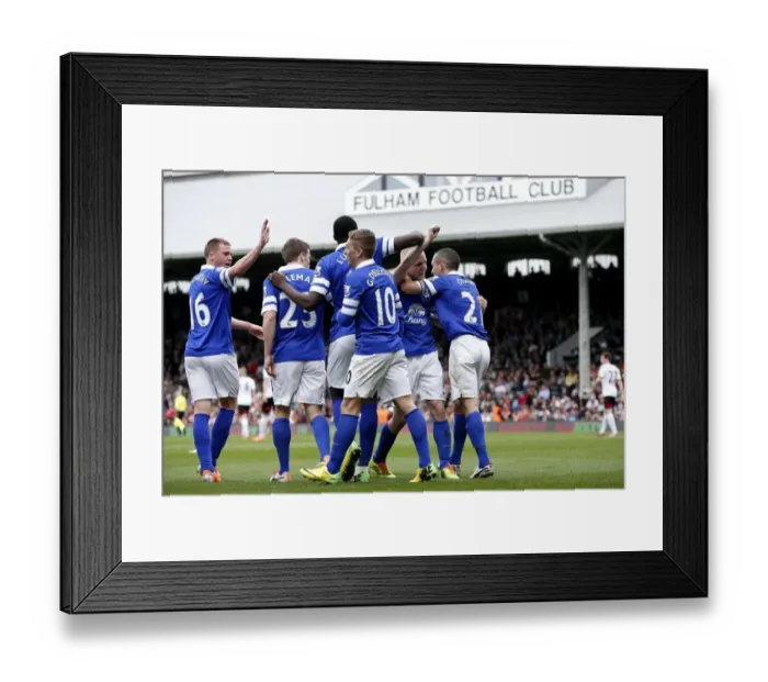 Framed Print : Naismith's Deflected Goal: Everton's Triumph over Fulham (30-03-2014)