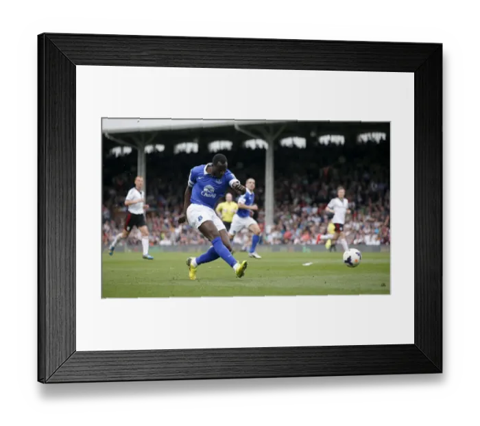 Framed Print : Everton's Romelu Lukaku Scores His Third Goal Against Fulham at Craven Cottage (30-03-2014) Framed Print : Everton's Romelu Lukaku Scores His Third Goal Against Fulham at Craven Cottage (30-03-2014)