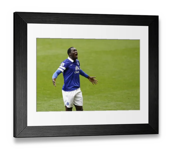 Framed Print : Romelu Lukaku's Double Strike: Everton's Triumphant 3-0 Victory over Arsenal (06-04-2014, Goodison Park)