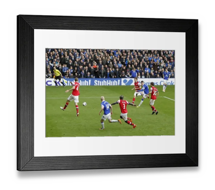 Framed Print : Ross Barkley's Strike: Everton's Triumphant 3-0 Over Arsenal at Goodison Park (Barclays Premier League, 06-04-2014) Framed Print : Ross Barkley's Strike: Everton's Triumphant 3-0 Over Arsenal at Goodison Park (Barclays Premier League, 06-04-2014)