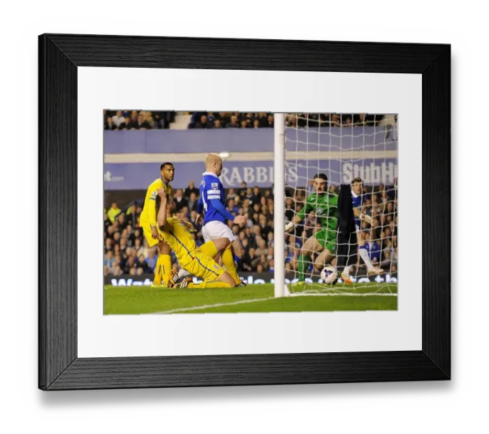 Framed Print : Naismith Strikes: Everton vs Crystal Palace - A Dramatic Goal in the BPL (16-04-2014, Goodison Park) Framed Print : Naismith Strikes: Everton vs Crystal Palace - A Dramatic Goal in the BPL (16-04-2014, Goodison Park)