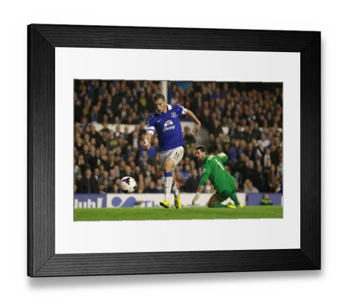 Framed Print : Mirallas Darts Past Speroni: Everton's Bitter-Sweet Second Goal vs. Crystal Palace (16-04-2014) Framed Print : Mirallas Darts Past Speroni: Everton's Bitter-Sweet Second Goal vs. Crystal Palace (16-04-2014)