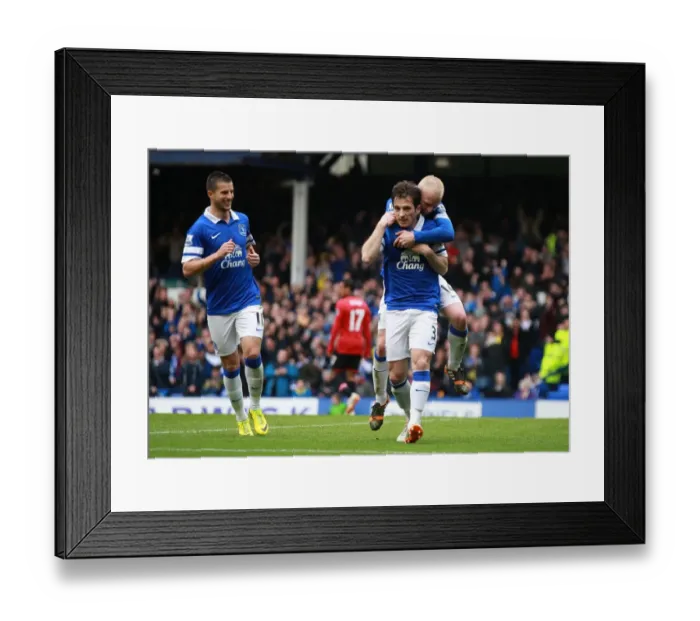 Framed Print : Leighton Baines Stunner: Everton's First Goal vs Manchester United (21-04-2014) Framed Print : Leighton Baines Stunner: Everton's First Goal vs Manchester United (21-04-2014)