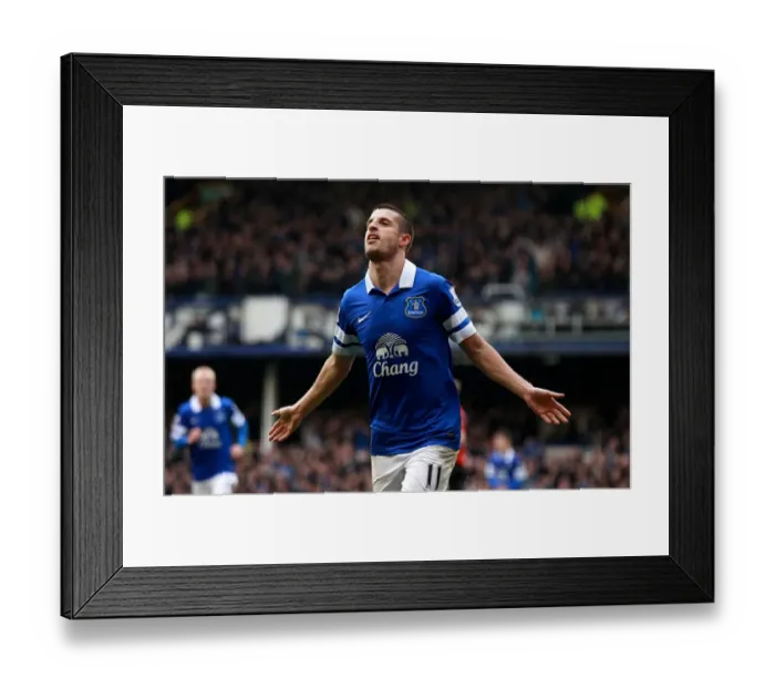 Framed Print : Mirallas Strikes Again: Everton's Second Goal vs. Manchester United (21-04-2014) Framed Print : Mirallas Strikes Again: Everton's Second Goal vs. Manchester United (21-04-2014)
