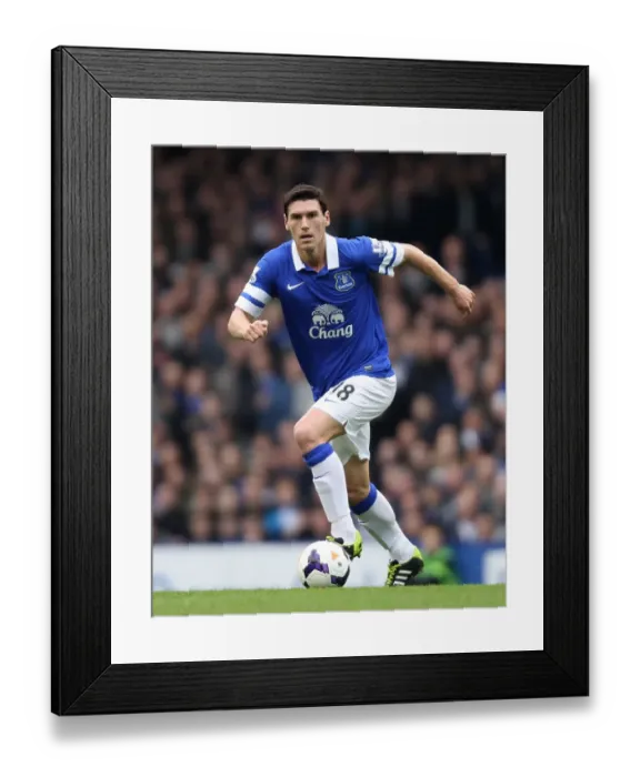 Framed Print : Gareth Barry's Leadership: Everton's Victory Over Manchester United (21-04-2014, Barclays Premier League, Goodison Park) Framed Print : Gareth Barry's Leadership: Everton's Victory Over Manchester United (21-04-2014, Barclays Premier League, Goodison Park)