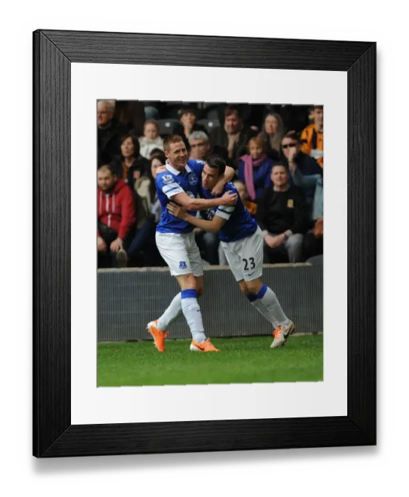 Framed Print : McCarthy and Coleman's Celebration: Everton's First Goal in Hull City Rout (11-05-2014) Framed Print : McCarthy and Coleman's Celebration: Everton's First Goal in Hull City Rout (11-05-2014)