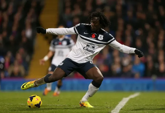 Framed Print : 0-0 Battle at Selhurst Park: Lukaku's Leading Performance for Scoreless Everton Against Crystal Palace (Barclays Premier League) Framed Print : 0-0 Battle at Selhurst Park: Lukaku's Leading Performance for Scoreless Everton Against Crystal Palace (Barclays Premier League)