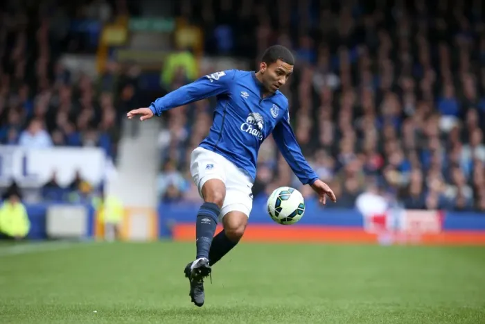 Framed Print : Aaron Lennon in Action: Everton vs Sunderland at Goodison Park - Barclays Premier League Framed Print : Aaron Lennon in Action: Everton vs Sunderland at Goodison Park - Barclays Premier League