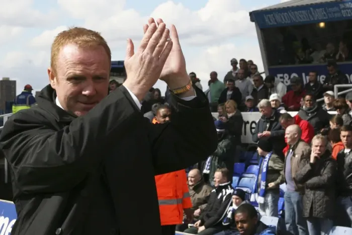 Framed Print : Alex McLeish Applauds Birmingham City Fans during Birmingham vs. Everton Premier League Match (2008) Framed Print : Alex McLeish Applauds Birmingham City Fans during Birmingham vs. Everton Premier League Match (2008)