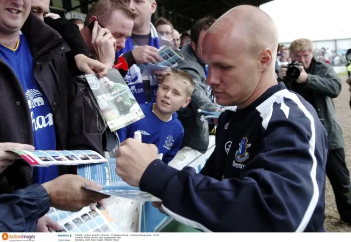 Framed Print : Andrew Johnson of Everton Signing Autographs for Fans at Northern Ireland XI Pre-Season Friendly, Coleraine Showgrounds (July 14, 2007) Framed Print : Andrew Johnson of Everton Signing Autographs for Fans at Northern Ireland XI Pre-Season Friendly, Coleraine Showgrounds (July 14, 2007)