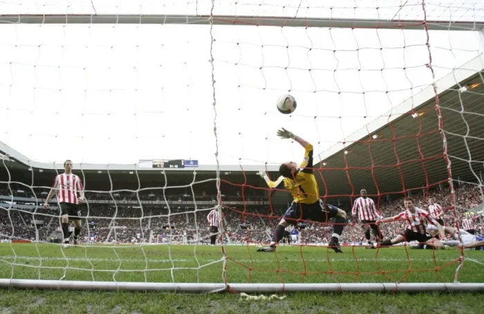 Framed Print : Andrew Johnson's Stunner: Everton's First Goal vs. Sunderland (September 3, 2008, Barclays Premier League)