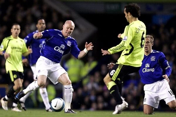Andy Johnson vs. Ricardo Carvalho: A Battle at Goodison Park, Everton vs. Chelsea, Barclays Premier League, 17 / 04 / 08