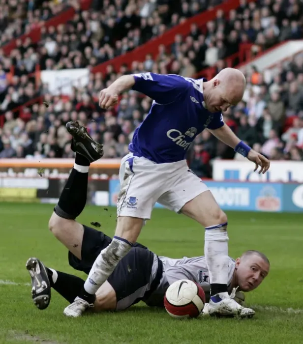 Framed Print : Andy Johnson's Thrilling Showdown: Sheffield United vs. Everton Framed Print : Andy Johnson's Thrilling Showdown: Sheffield United vs. Everton