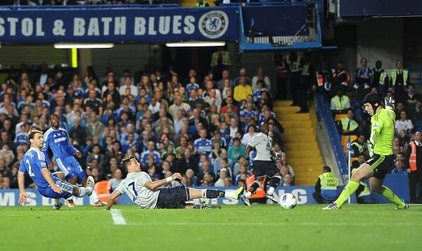 Apostolos Vellios Scores First Everton Goal Against Chelsea at Stamford Bridge (15 October 2011)