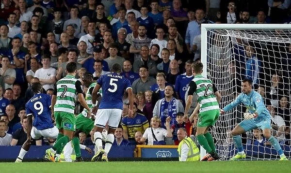 Arouna Kone Scores Fourth Goal: Everton Crushes Yeovil Town in EFL Cup