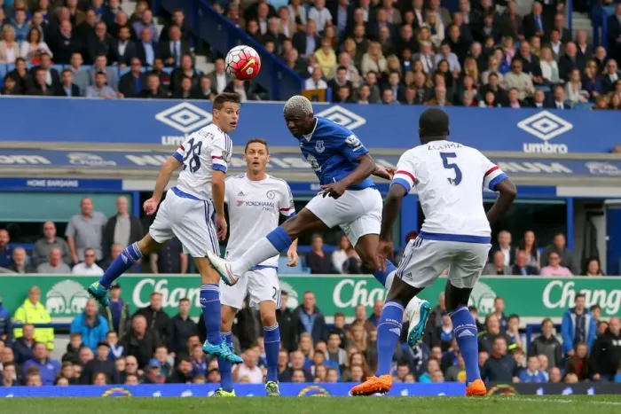 Framed Print : Arouna Kone's Determined Headed Attempt: Everton vs Chelsea, Barclays Premier League Framed Print : Arouna Kone's Determined Headed Attempt: Everton vs Chelsea, Barclays Premier League