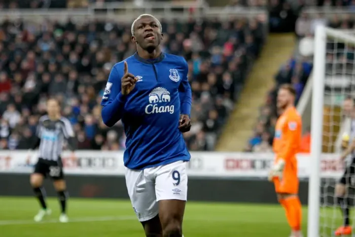 Framed Print : Arouna Kone's St James Park Stunner: Everton's First Goal in BPL Victory over Newcastle United Framed Print : Arouna Kone's St James Park Stunner: Everton's First Goal in BPL Victory over Newcastle United