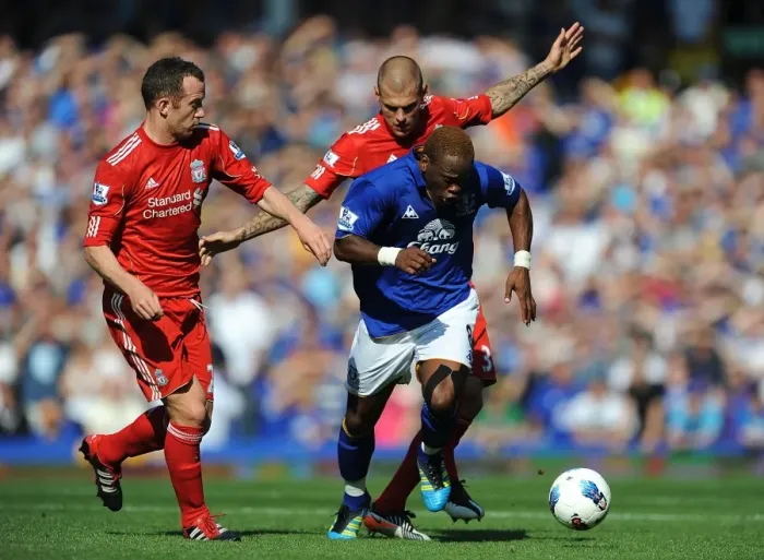 Framed Print : Barclays Premier League - Everton v Liverpool - Goodison Park Framed Print : Barclays Premier League - Everton v Liverpool - Goodison Park