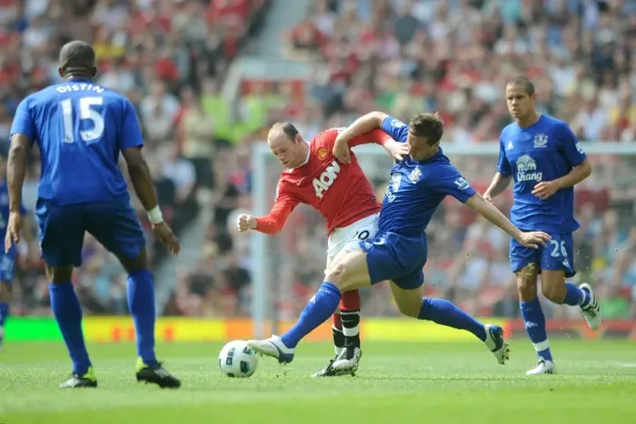 Framed Print : Barclays Premier League - Manchester United v Everton - Old Trafford