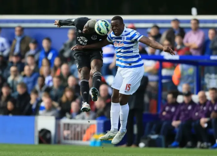 Framed Print : Barclays Premier League - Queens Park Rangers v Everton - Loftus Road