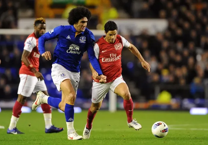 Framed Print : Battle for the Ball: Fellaini vs. Arteta - Everton vs. Arsenal, Premier League Rivalry (21 March 2012, Goodison Park) Framed Print : Battle for the Ball: Fellaini vs. Arteta - Everton vs. Arsenal, Premier League Rivalry (21 March 2012, Goodison Park)