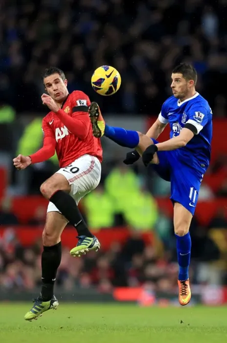 Framed Print : Battle for the Ball: Mirallas vs. van Persie - Manchester United vs. Everton (2-0) at Old Trafford