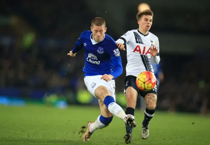 Framed Print : Battle for the Ball: Ross Barkley vs. Tom Carroll - Everton vs. Tottenham Hotspur, Premier League Rivalry
