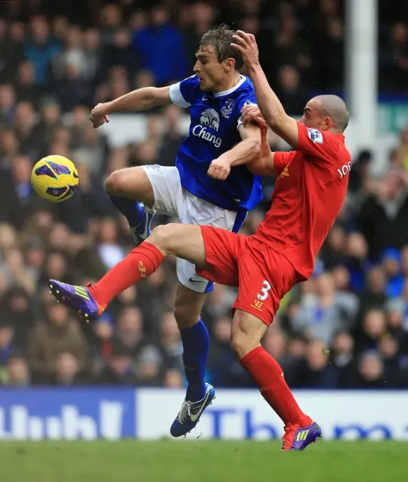 Framed Print : Battle for Supremacy: Jelavic vs Enrique at Goodison Park - Everton vs Liverpool (Barclays Premier League)