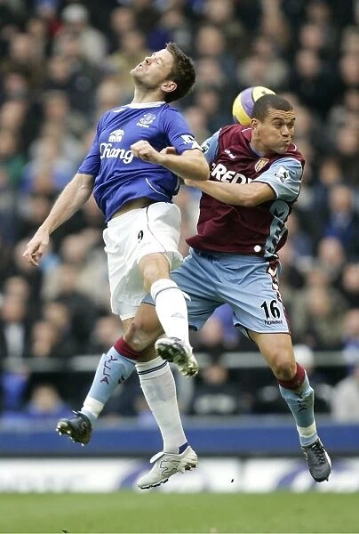 Beattie vs Bouma: Clash of the Titans in Everton vs Aston Villa (06 / 07) FA Premiership