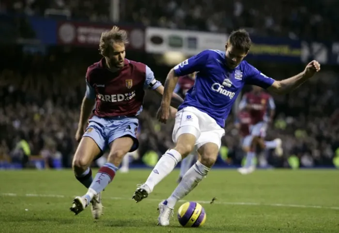 Framed Print : Beattie vs Mellberg: Everton vs Aston Villa Clash in the FA Barclays Premiership (06 / 07) Framed Print : Beattie vs Mellberg: Everton vs Aston Villa Clash in the FA Barclays Premiership (06 / 07)