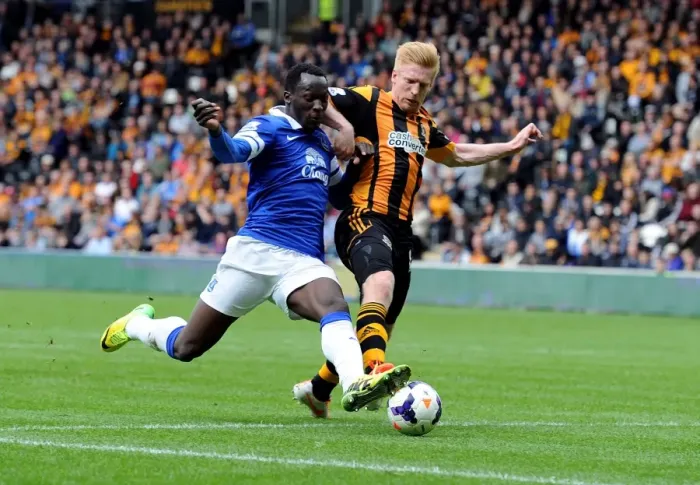 Framed Print : Blocked Shot Showdown: Lukaku vs McShane - Everton's Triumph over Hull City (11-05-2014)