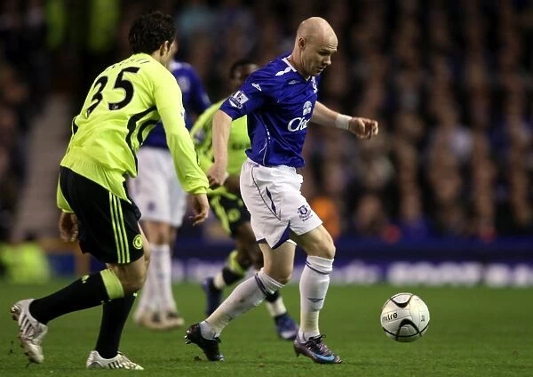 Carling Cup Semi-Final Showdown: Andrew Johnson Leads Everton Against Chelsea at Goodison Park, 07 / 08 Season