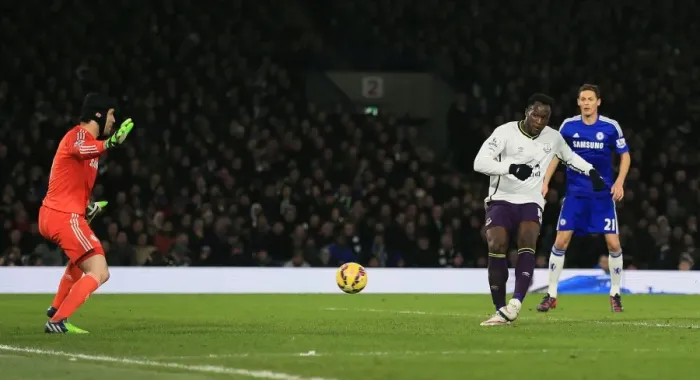 Framed Print : Cech's Brilliant Save Thwarts Lukaku's Goal: Chelsea vs. Everton (Premier League) Framed Print : Cech's Brilliant Save Thwarts Lukaku's Goal: Chelsea vs. Everton (Premier League)