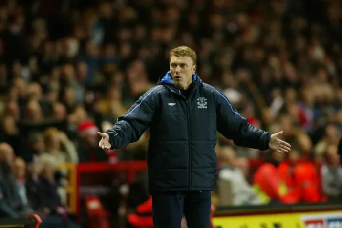 Framed Print : Charlton 2 Everton 0 28 12 04, DAVID MOYES IS ANNOYED Framed Print : Charlton 2 Everton 0 28 12 04, DAVID MOYES IS ANNOYED