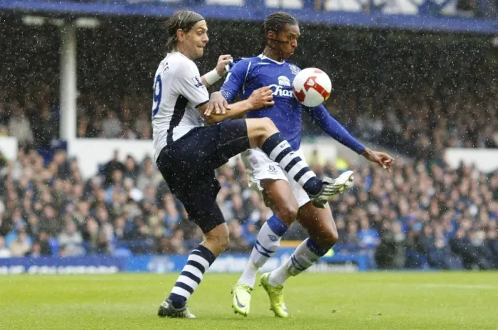 Framed Print : Clash at Goodison Park: Everton vs. Tottenham, Jo vs. Woodgate, Premier League 08 / 09