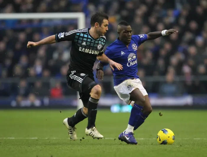 Framed Print : Clash at Goodison Park: Lampard vs. Drenthe - Everton vs. Chelsea, Premier League Showdown (11 February 2012)
