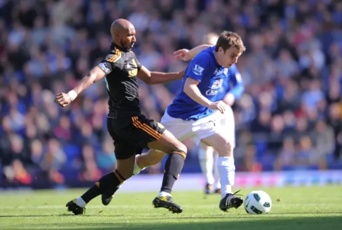 Framed Print : Clash at Goodison Park: Seamus Coleman vs. Nicolas Anelka - Everton vs. Chelsea, Premier League Showdown (22 May 2011) Framed Print : Clash at Goodison Park: Seamus Coleman vs. Nicolas Anelka - Everton vs. Chelsea, Premier League Showdown (22 May 2011)